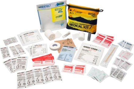 Adventure Medical Kits Ultralight/Watertight .7 Medical Kit 4