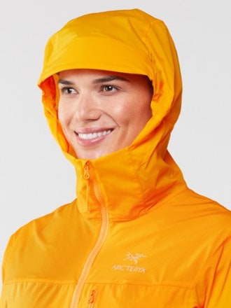 Arc'teryx Squamish Hoodie - Women's 5