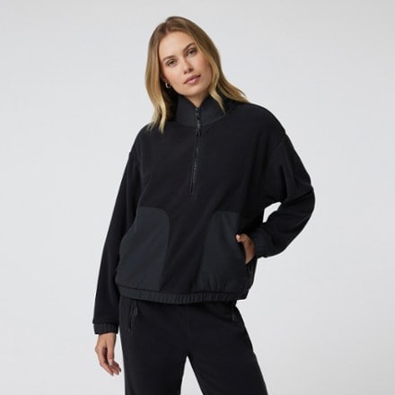 Vuori Aspen Half-Zip Fleece - Women's 1