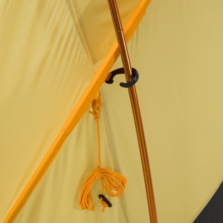 The North Face Universal Wawona 3 Tent 4
