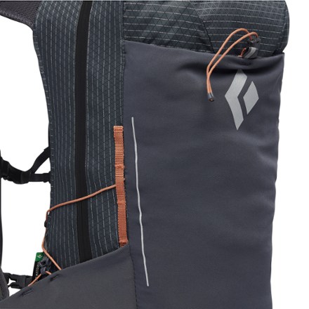 Black Diamond Pursuit 15L Pack 5