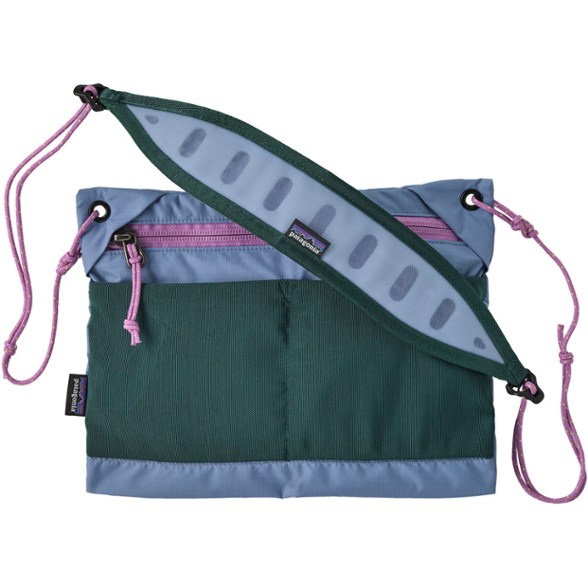 Product Image of color Patchwork/Barnacle Blue