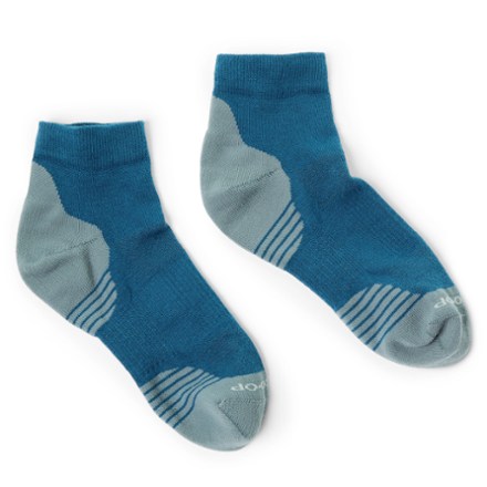 REI Co-op Flash COOLMAX Ultralight Quarter Socks 1