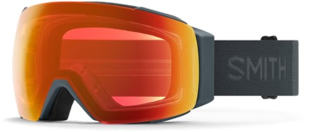 Smith I/O MAG ChromaPop Snow Goggles with gogglesoc