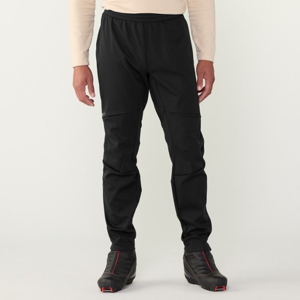 Model info: Height: 6' 2" | Waist: 32" | Inseam: 31" | Wearing size: M