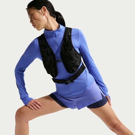 Nike Swift Dri-FIT UV Quarter-Zip Top - Women's 4