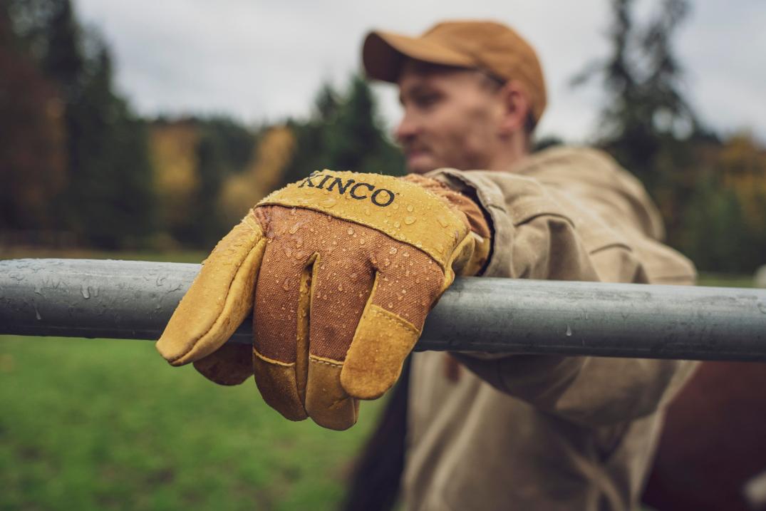 Location Image for Waterproofing Wax for Leather