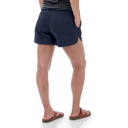 Aventura Parker Shorts - Women's 2