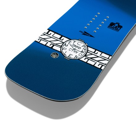 GNU Banked Country Snowboard - 2025/2026 4