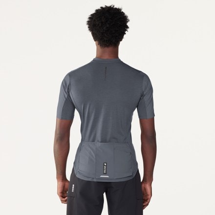 Endura Alltrack Ride Cycling Jersey - Men's 2