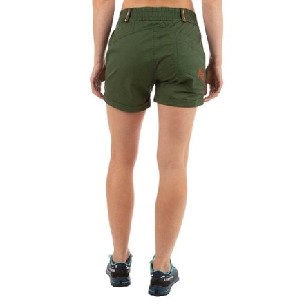 La Sportiva Escape Shorts - Women's 2