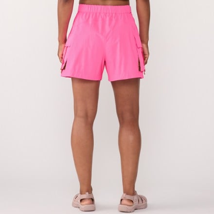 SENIQ Trailmix Cargo Shorts - Women's 2