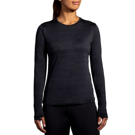 On Body Image of color Heather Deep Black