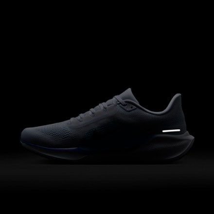 Nike Pegasus 41 Road-Running Shoes - Men's 9