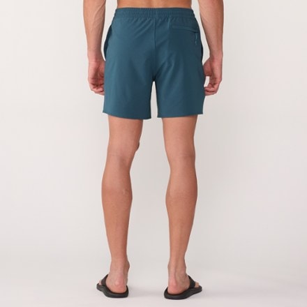 Patagonia Hydropeak Volley Shorts - Men's 16" Outseam 2