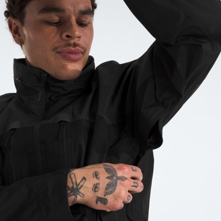 The North Face EG Devils Thumb GORE-TEX Rain Jacket - Men's 6