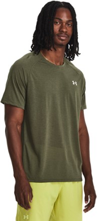 Olive green shop under armour shirt