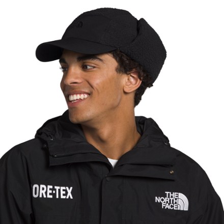 The North Face Cragmont Fleece Trapper Hat 2