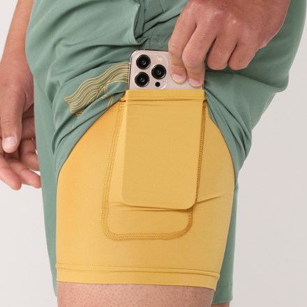 Roark Run Amok Bommer 2.0 Shorts - Men's 7" Inseam 5