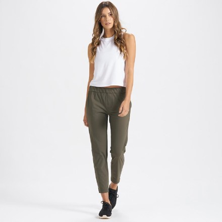 vuori miles ankle pants