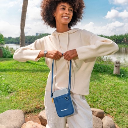 Sherpani Cruz Crossbody Bag 6