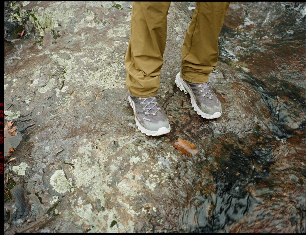 Location Image for Moab Speed 2 Mid GTX Hiking Boots - Men's