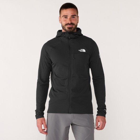 Model info: Height: 6'1" | Waist: 31" | Wearing size: M