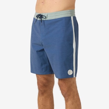 O'Neill OG Sideline Cruzer 18" Board Shorts - Men's 2