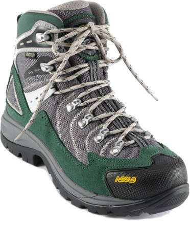 rei light hiking boots