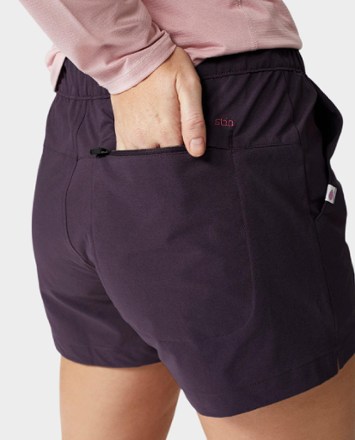 Stio Vallis 4" Shorts - Women's 5