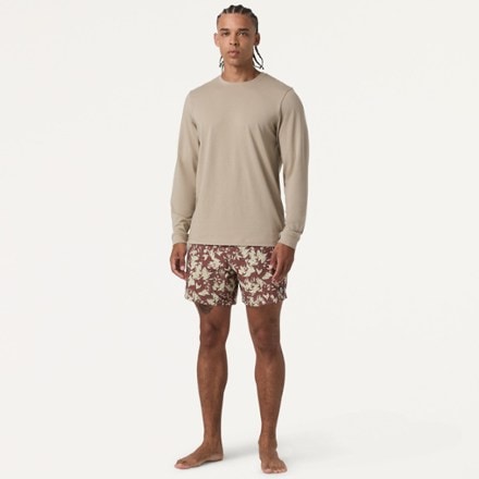 Vuori Maverick Volley Shorts - Men's 4
