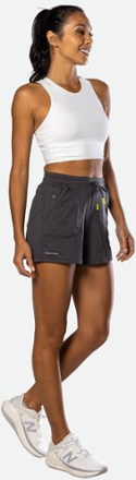 Nathan 365 Shorts - Women's 4