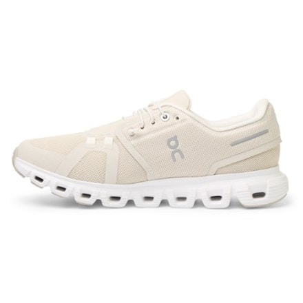 On Cloud 6 Shoes - Women's 1