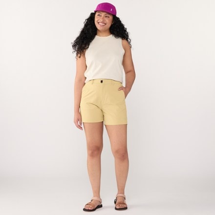 The North Face Basin 5" Shorts - Women's 3