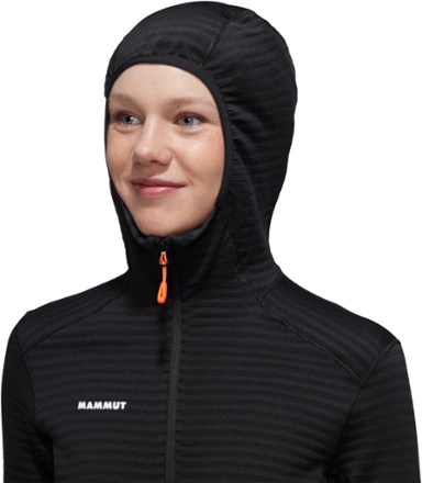 Mammut Taiss Light ML Hooded Jacket - Women's 4