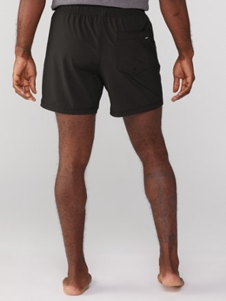 Vuori Kore Shorts - Men's 5" Inseam 2