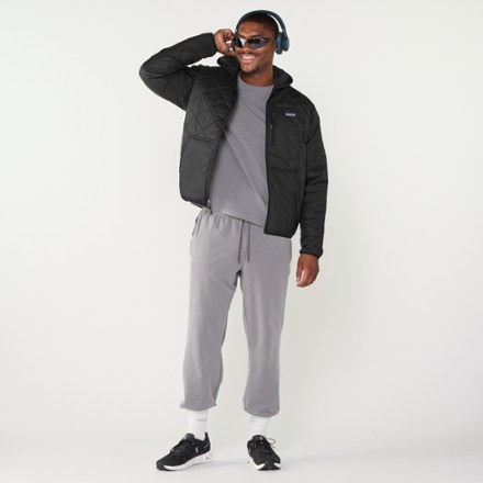 Patagonia Diamond Quilted Insulated Bomber Hoody - Men's 3