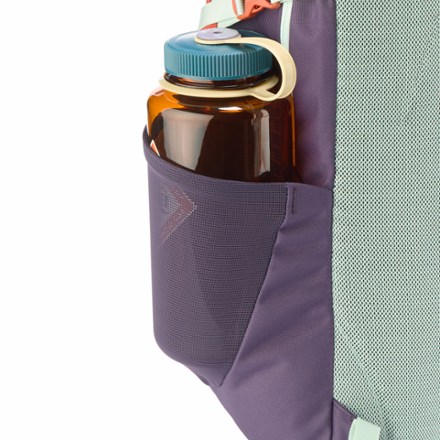 Osprey Daylite Plus Pack Special Edition Water bottle pocket (Water bottle sold separately)