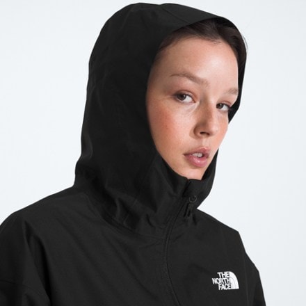 The North Face Quest Cropped Jacket - Women's 4