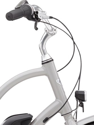 Electra Townie Go! 5i EQ Step-Thru Electric Bike 9