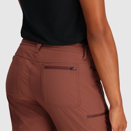 Outdoor Research Ferrosi Capri Pants - Women's 6