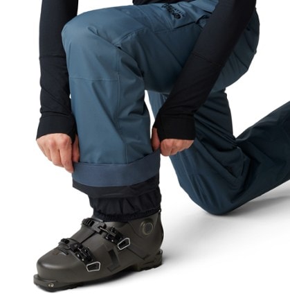 Mountain Hardwear Firefall Snow Pants - Men's 8