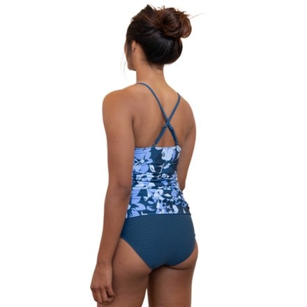 Nani Swimwear Luna Reversible V-Neck Tankini Swimsuit Top - Women's 2