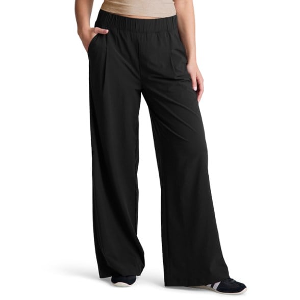 On Body Image of color True Black