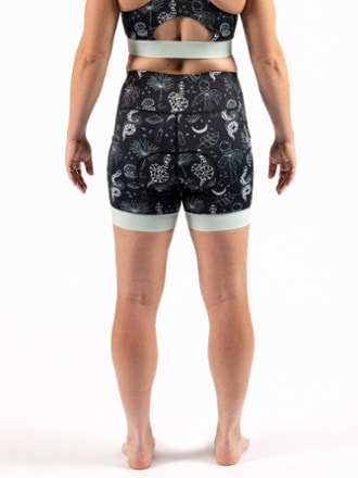 Wild Rye Eleanor Chammy Cycling Shorts - Women's 1