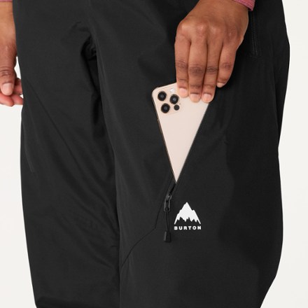 Burton Reserve 2L Bib Pants - Women's 8