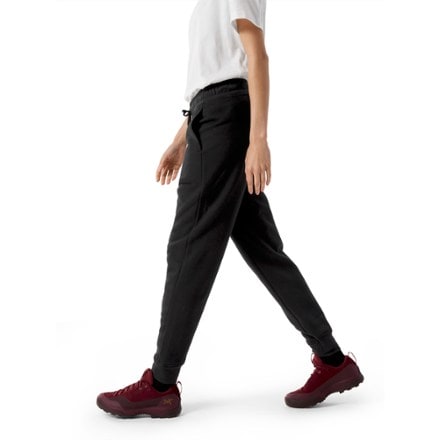 Arc'teryx Emblem Fleece Joggers - Women's 4