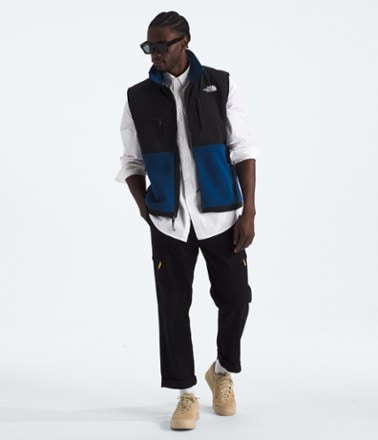 The North Face Retro Denali Vest - Men's 3