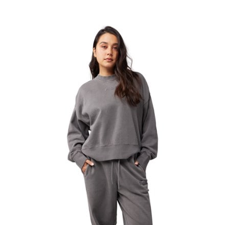 Fox Oversized Fleece Crew Sweatshirt - Women's 1