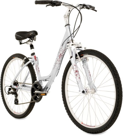 diamondback bicycles women's serene classic frame comfort bike